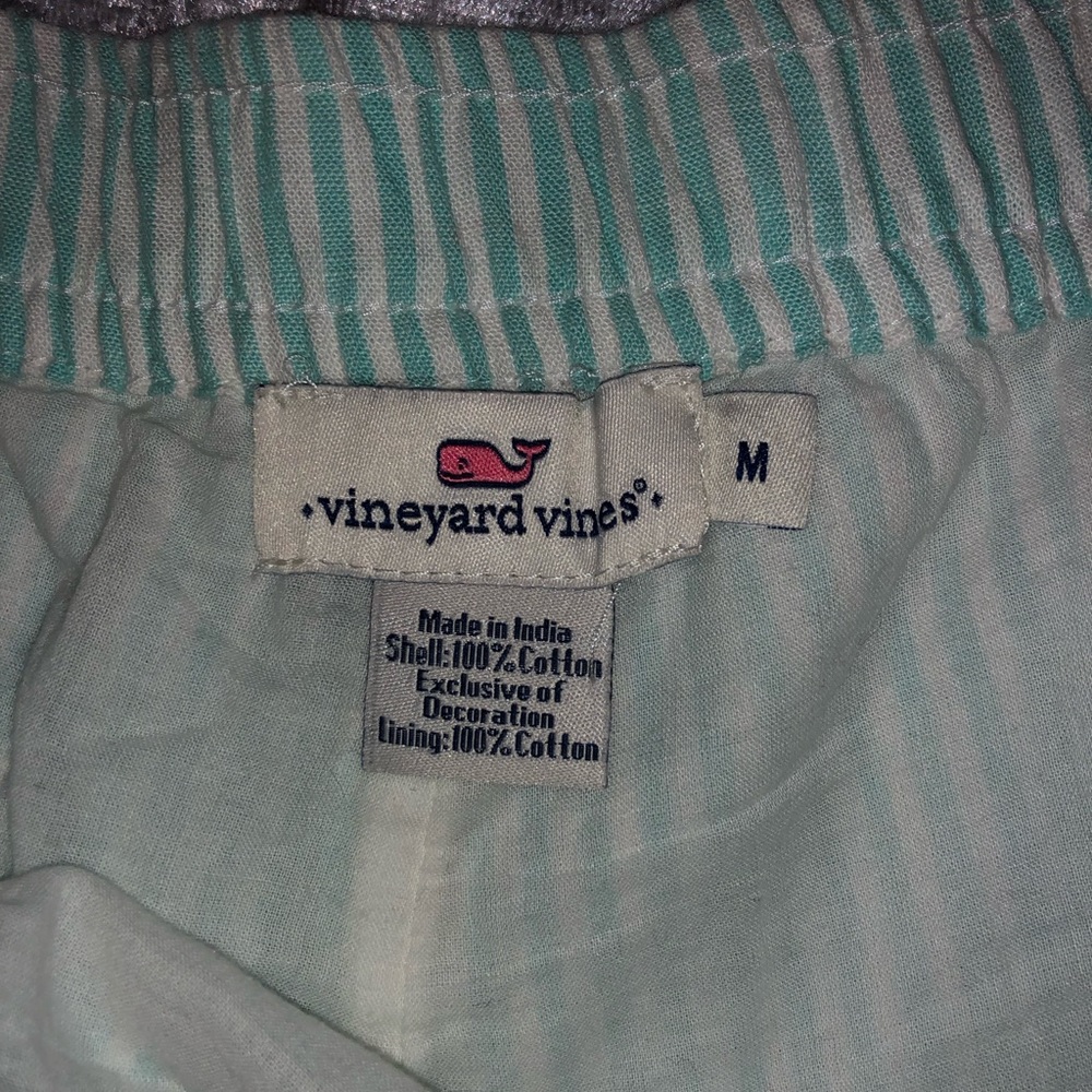 Seersucker Vineyard Vines Shorts - Picture 3 of 6